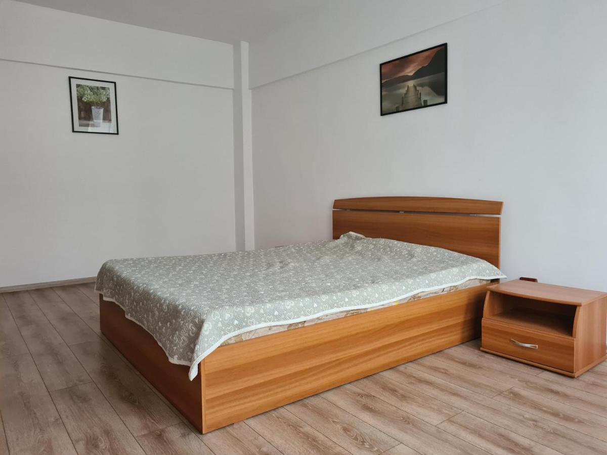 Apartament Anna Targoviste Exterior foto