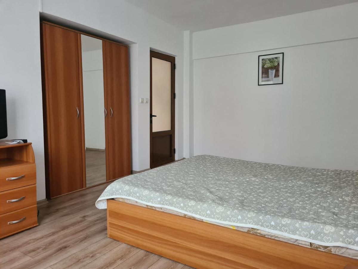 Apartament Anna Targoviste Exterior foto