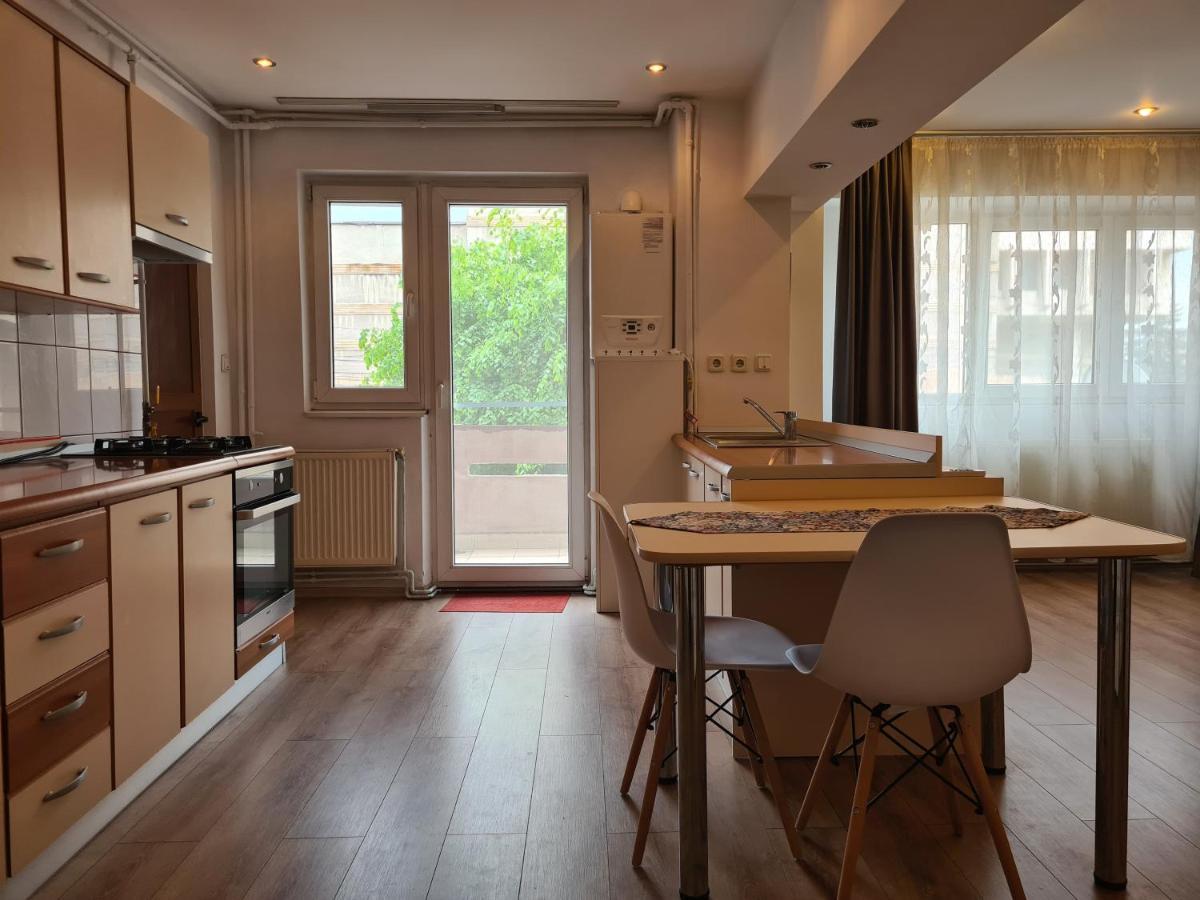 Apartament Anna Targoviste Exterior foto